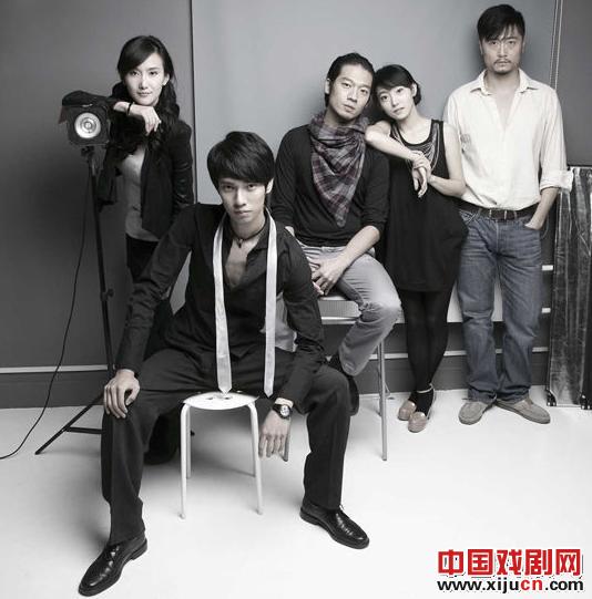 丁志诚黄志忠助阵话剧《少女的晚宴》