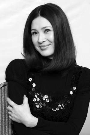 童蕾出演话剧《香水》