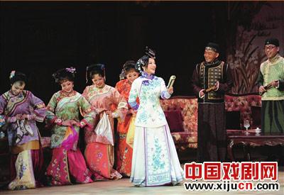 话剧《风华绝代》刘晓庆演活传奇&ldquo;赛金花&rdquo;