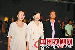 《华丽上班族之生活与生存》香港引混乱