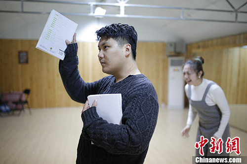 话剧《恒星》用喜剧演绎自闭症患儿内心