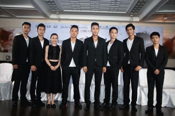 话剧《恐怖谷》将演