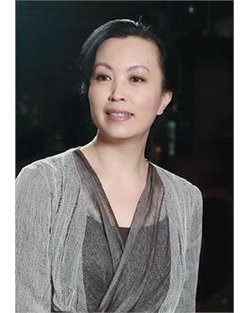 &ldquo;人艺话剧皇后&rdquo;龚丽君