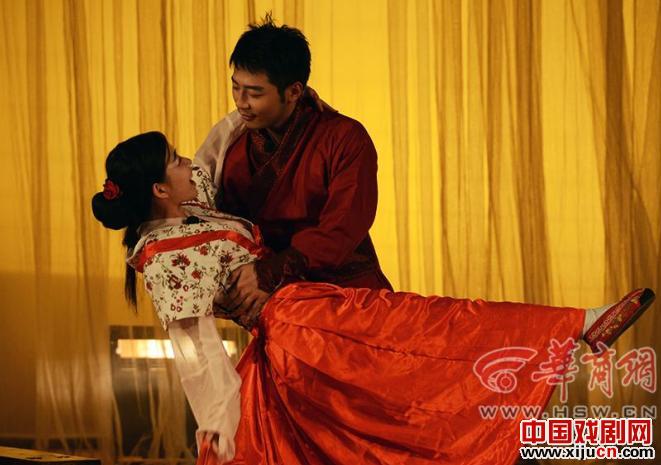 毕业生演话剧作别青春