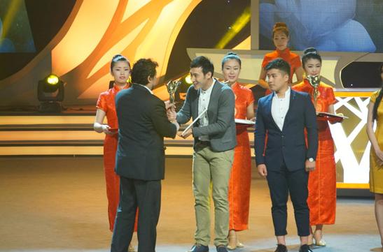 青年话剧演员刘建福获得&ldquo;白玉兰奖&rdquo;新人主角奖