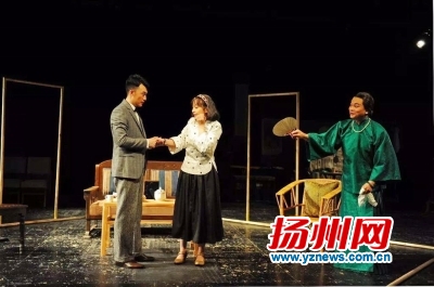 话剧《丁西林民国喜剧三则》扬州连演两场 演绎民国爱情范