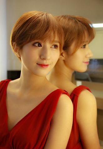 话剧《微时代之囏人》收官