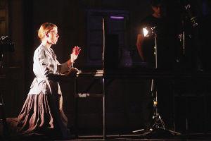 舞台剧名作《朱莉小姐》揭开神秘面纱