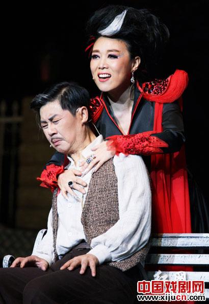 黄梅音乐剧《贵妇还乡》湖南巡演