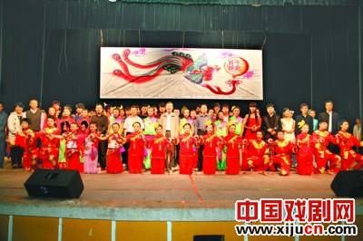 黄梅戏教师&ldquo;引爆&rdquo;课堂