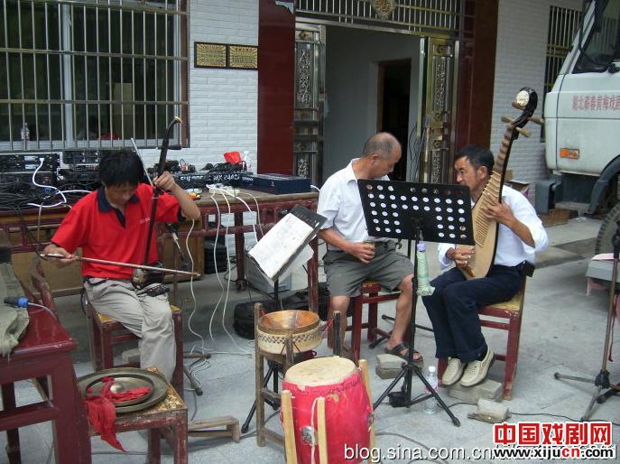 蕲春黄梅戏剧团