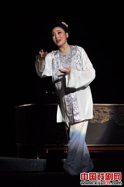 黄梅戏《徽州女人》