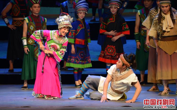 黄梅戏《妹娃要过河》