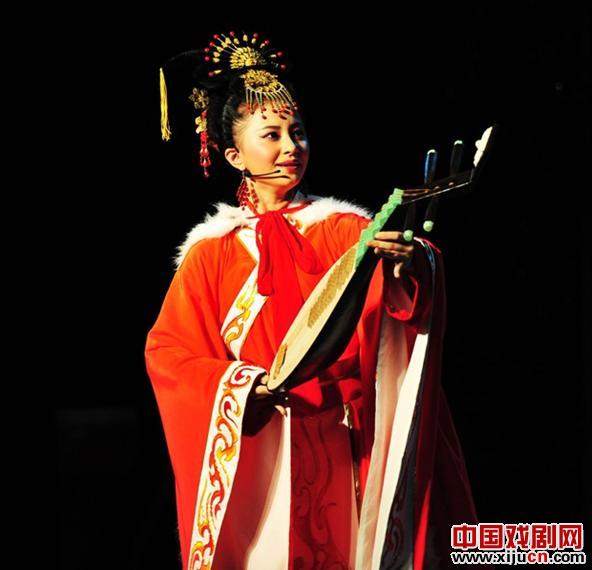 黄梅新秀潘柠静