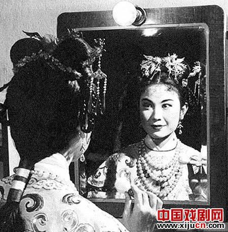 &ldquo;严凤英艺术生涯史料展&rdquo;将于4月27日在南京开幕