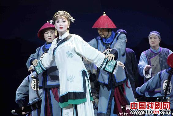 《徽州往事》：黄梅戏的当代经典