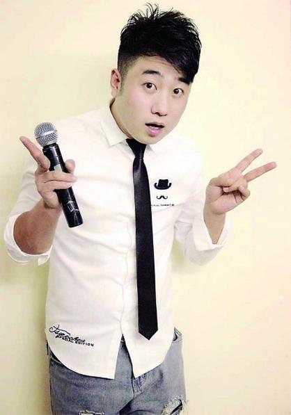 二人转明星安小飞将参加第六届&ldquo;草根春晚&rdquo;