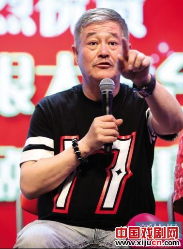 赵本山率王小利、丫蛋夫妇等爱徒亮相&ldquo;刘老根大舞台&rdquo;深圳旗舰剧场