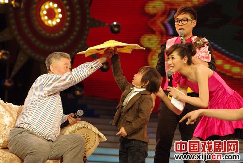 《明星转起来》赵本山师徒领衔&ldquo;大笑江湖&rdquo;