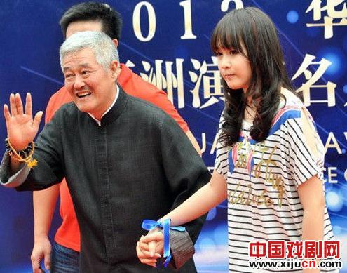 赵本山感叹：孩子教育实在太重要