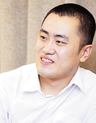 赵本山8月把《东北往事》搬上荧屏