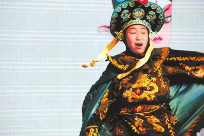 二人转演员贾小七 成都&ldquo;偷学&rdquo;变脸