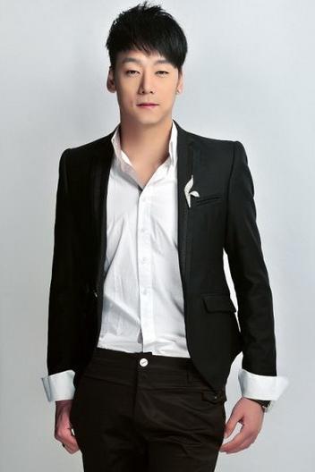 李贵府创二人转式新神曲《漂亮的姑娘你别怕》