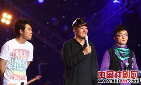 赵本山与小沈阳捧场汤潮演唱会