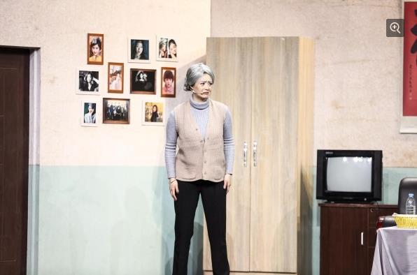 当华妃遇到咖妃！蒋欣宋小宝聚焦空巢老人