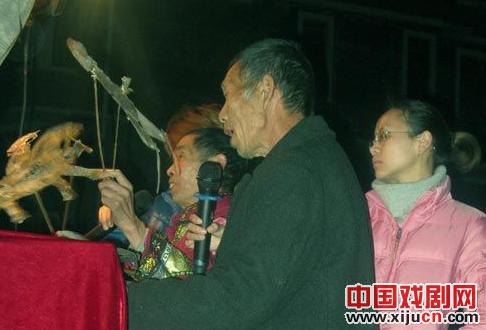 国粹皮影展现原生态艺术魅力