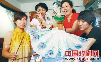 &ldquo;老皮影&rdquo;焕发青春