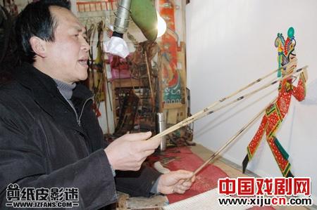 湖北云梦皮影戏 后继乏人观众老化