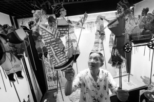 七宝皮影戏后继乏人无法回避