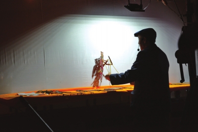 吕兰生：皮影戏的守护者