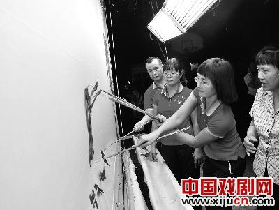 陆丰皮影戏在保护中传承，在传承中创新