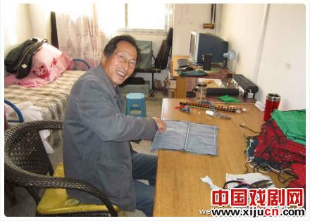 龙在天爱心人物谱之&mdash;&mdash;皮影艺术馆副馆长李志和