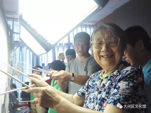 播撒快乐的种子&mdash;&mdash;&ldquo;送欢乐 进家园&rdquo;皮影戏巡演