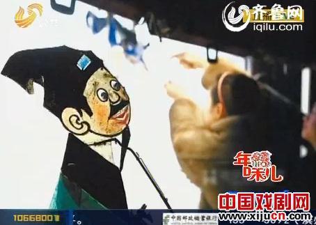 七旬老人刘正中的皮影情节