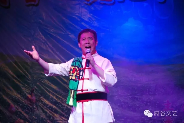 让府谷二人台唱得更响亮&mdash;&mdash;专访文化馆馆长温永开