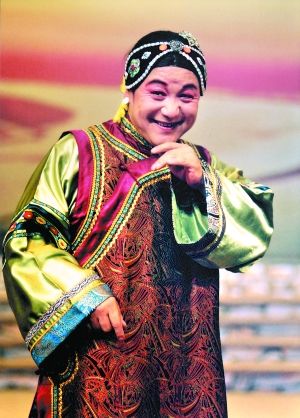 武利平：宁肯穷些 也要做精神的富人