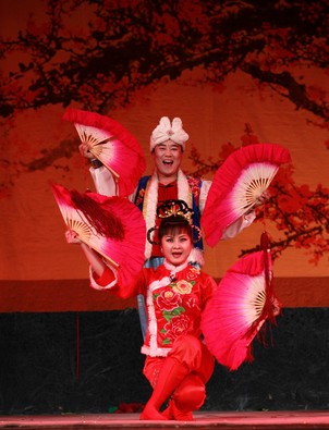 二人台《光棍儿汉与外来妹》与您相约 981文艺广播