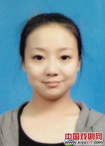 二人台演员武燕妮同学事迹