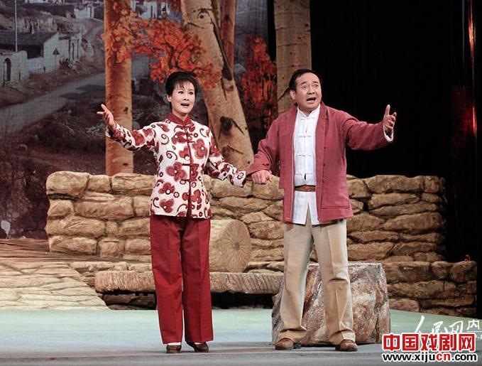二人台现代戏《花落花开》赴第十四届&ldquo;文华奖&rdquo;参评演出