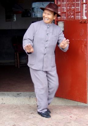 潇潇风雨悼朱师