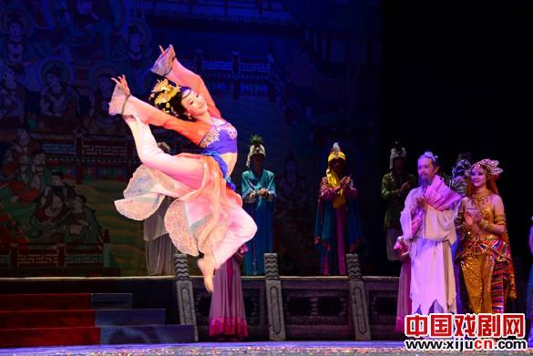 舞剧丝路花雨