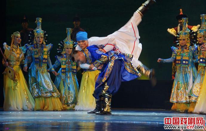 内蒙古原创民族舞剧《明安图》首演