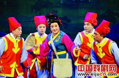 大型淮剧《莲子》精彩上演