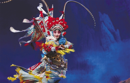 文武刀马旦杨霞云获得梅花奖