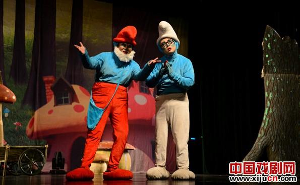 儿童歌舞剧《蓝精灵之蓝妹妹》与小朋友共度六一