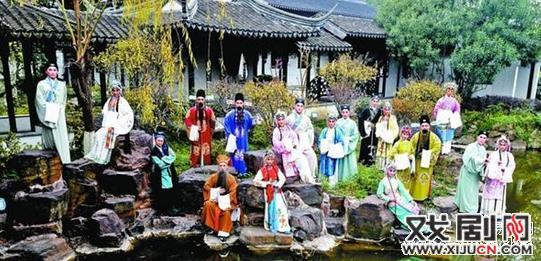 满台&ldquo;小鲜肉&rdquo;传唱最青春《珍珠塔》